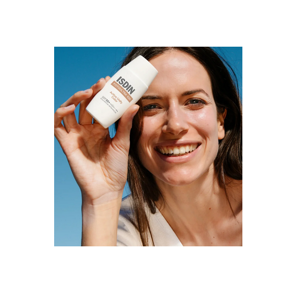 Isdin FotoUltra 100 Active Unify Fusion Fluid Color 50 ml